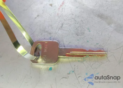 1999 Ford F-250 Lariat/Xl/Xlt z USA, uszkodzony, nr VIN 1FTNW20S0XEE07959